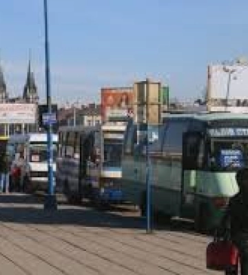 Як курсуватимуть на Великдень приміські автобуси Львівщини