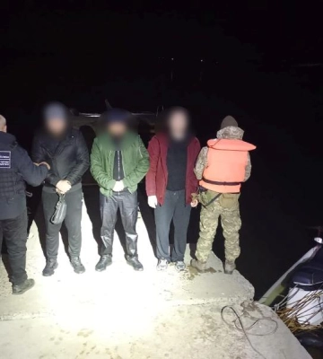 На Одещині ухилянти на гідроскутері перекинулися під час спроби незаконного перетину кордону