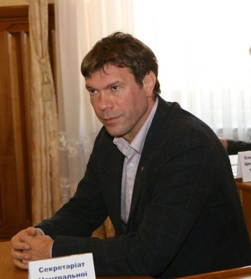 Екснардеп Царьов намагається через окупаційний суд переоформити на себе австрійський завод в Олешках