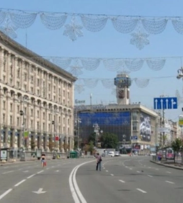 У Києві на тиждень частково обмежать рух вулицею Хрещатик