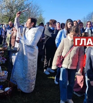 Вінниця відзначає Великдень. Як у Храмі Різдва Пресвятої Богородиці освячували паски