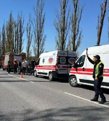 В Винницкой области автобус с пассажирами слетел в кювет: пострадали семь человек В Винницкой области автобус с пассажирами слетел в кювет: пострадали семь человек