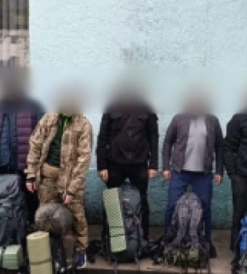Групу «туристів» зняли з високогірного маршруту прикордонники відділення «Богдан» на Рахівщині