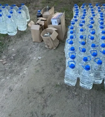 Правоохоронці викрили підпільне виробництво алкоголю на Київщині Правоохоронці викрили підпільне виробництво алкоголю на Київщині