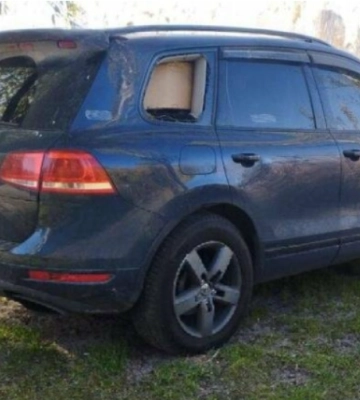 Смерть на набережній: у Дніпрі в авто знайшли тіло чоловіка