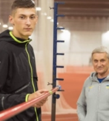 Тренеру та спортсмену з Кіровоградщини Президент України призначив стипендії