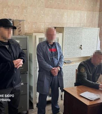 Привʼязували до ліжка та залишали без їжі: у Полтавському СІЗО виявили камеру тортур