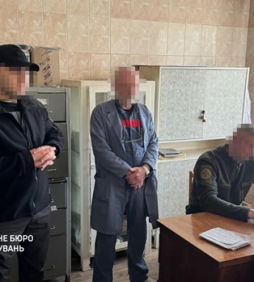 Співробітники ДБР викрили систему катування в’язнів у Полтавському СІЗО