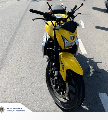 На Львівщині внаслідок ДТП на міжміській трасі постраждав юний мотоцикліст, - поліція