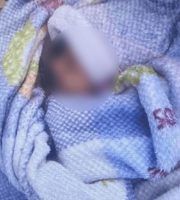 На Тернопільщині біля непрацюючого кіоску знайшли покинуте немовля
