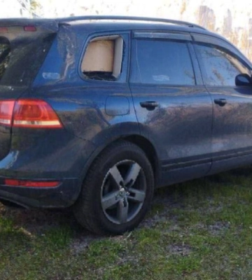 На ж/м Сонячний у Дніпрі виявили тіло чоловіка в зачиненому Volkswagen