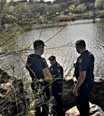 На Київщині загинула 15-річна дівчина під час купання в річці Рось