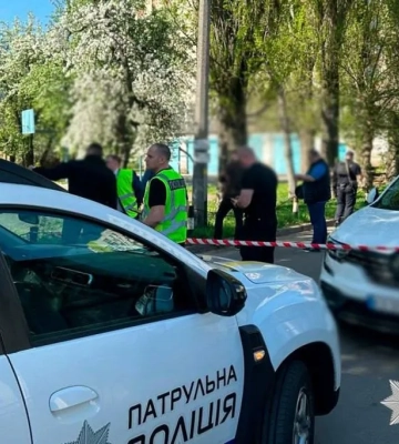 В Киеве стреляли в мужчину, полиция расследует покушение на убийство