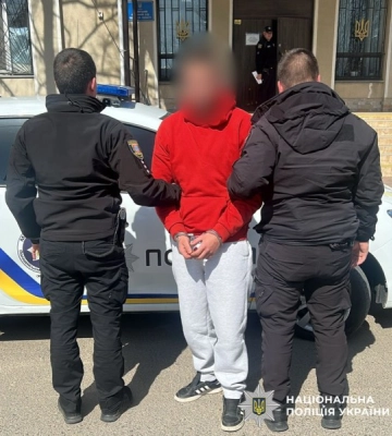 На Одещині п’яний хлопець вдарив підлітка ножем