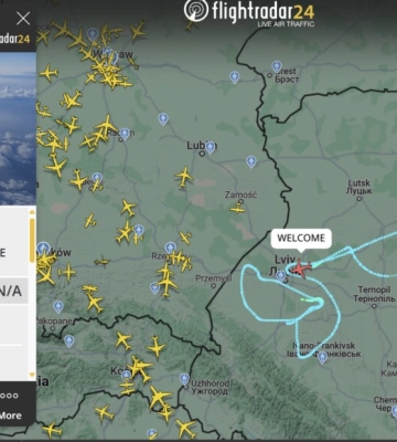 Над Львовом кружил самолет с позывным Welcome: в Минразвития объяснили, что это был за полет