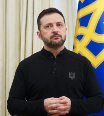 Зеленский высказался об условии для переговоров с РФ, &quot;признании Крыма российским&quot; и встрече с Трампом в Ватикане
