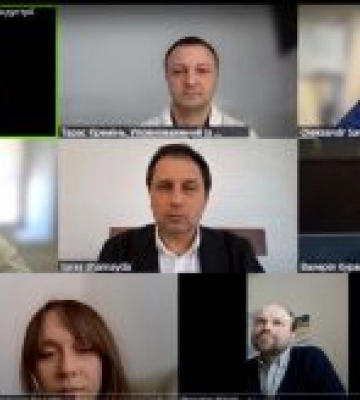Обмежити російське і посилити українське Обмежити російське і посилити українське