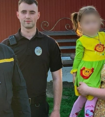 В Тернопольской области нашли трехлетнюю девочку, которая 5 часов блуждала по лесу