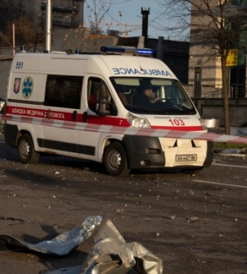 Внаслідок російського обстрілу на Хмельниччині травмувались двоє людей