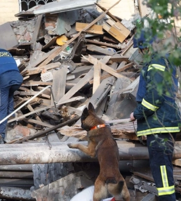 РФ випустила 215 ракет і дронів, половину з них знищила ППО
