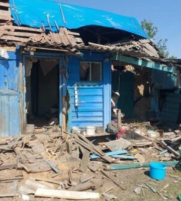 Доба на Донеччині: ворог атакував щонайменше 13 населених пунктів, три людини загинули. ФОТОрепортаж
