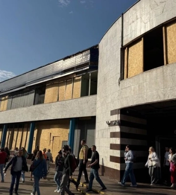 Понад 16 тисяч людей укривалися в метро Києва під час нічного обстрілу