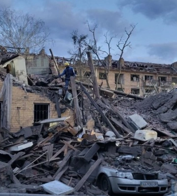 Головне за ніч та ранок четверга, 24 квітня: масована комбінована атака на Київ та інші міста, майже 170 боєзіткнень
