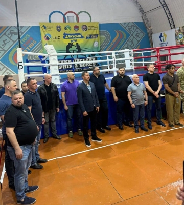 У Корсунь-Шевченківському стартував Всеукраїнський турнір серед юнаків та дівчат з боксу за сприяння Андрія Стріхарського У Корсунь-Шевченківському стартував Всеукраїнський турнір серед юнаків та дівчат з боксу за сприяння Андрія Стріхарського
