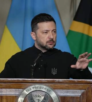 Згода України сісти за стіл переговорів з терористами – великий компроміс, – Зеленський