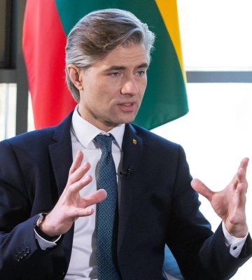 Сомнения, что Крым является украинским, открывают портал в ад – глава МИД Литвы