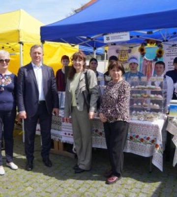 В Ужгороді стартував масштабний Ярмарок вакансій «Територія кар’єрних можливостей»