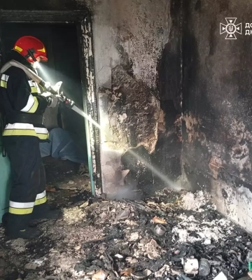 На Днепропетровщине в уничтоженном пожаром доме нашли обгоревшего мужчину На Днепропетровщине в уничтоженном пожаром доме нашли обгоревшего мужчину