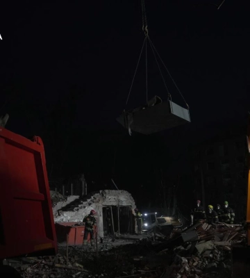 12 загиблих та 87 постраждалих — у Києві завершили пошуково-рятувальні роботи