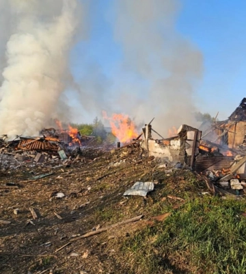 Загинув син та батько, мати — поранена: війська РФ обстріляли Лиманську громаду