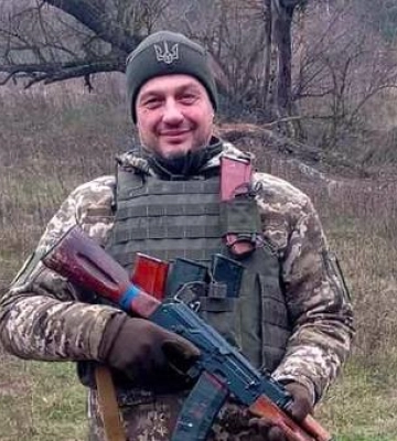 Сьогодні у Карлівці проведуть в останню путь військовослужбовця Сергія Єгорова Сьогодні у Карлівці проведуть в останню путь військовослужбовця Сергія Єгорова