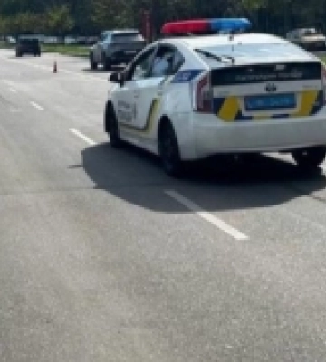 В Пересипському районі Одеси жінка перебігала дорогу і загинула під колесам авто