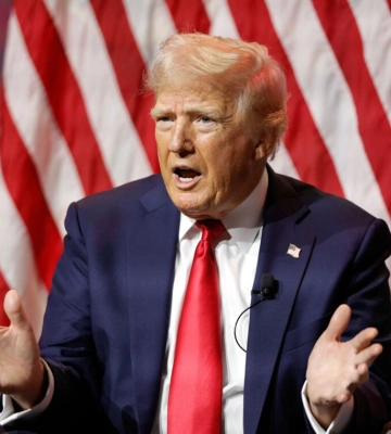 Трамп заявив, що Крим «залишиться з Росією» у рамках угоди про припинення війни