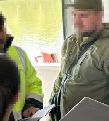 Арештовано судно &quot;тіньового флоту&quot; РФ, що вивезло 5 тис. тонн вкраденого зерна з окупованого Криму, - СБУ. ФОТОрепортаж