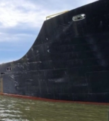 У Чорному морі арештували судно, що перевозило зерно з окупованого Криму