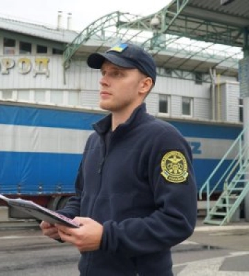 В Закарпатській митниці не вистачає працівників, запрошують всіх охочих