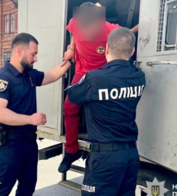 У Дніпрі затримали чоловіка  за підозрою у нанесенні тяжких тілесних ушкоджень містянину