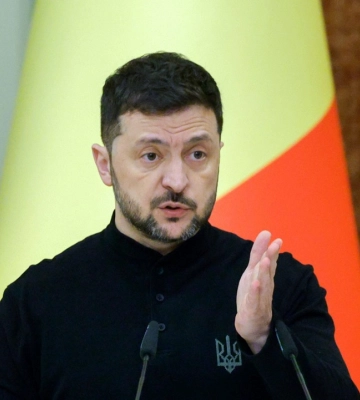 У нас нема достатньо зброї, щоб повернути Крим — Зеленський