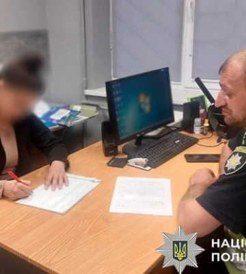 Танцевала под российскую музыку в День траура: полиция Киева рассказала о наказании нарушительницы