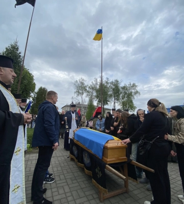 На Великдень страшна звістка сколихнула родину: на Волинь «на щиті» повернувся 22-річний Герой Роман Романюк