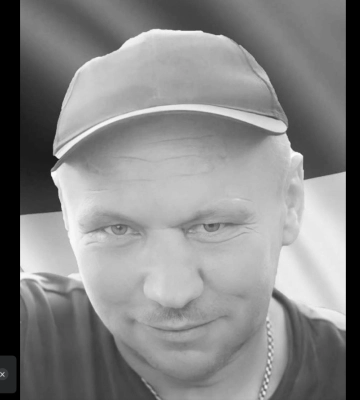 З перших днів повномасштабного вторгнення боронив Україну. Львівщина прощається з Петром Рибаком