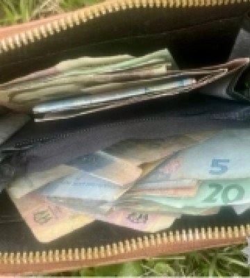 У Тячеві зловмисниця обікрала дружину військовослужбовця