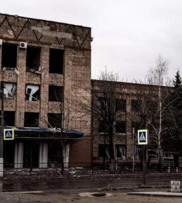 Четверо раненых, в том числе несовершеннолетний: вражеский FPV-дрон попал в автодорогу в Покровском районе, по которой двигался&amp;hellip;