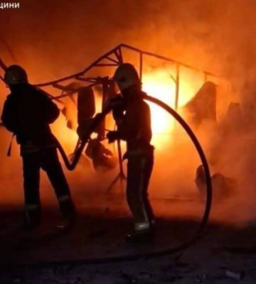 У Житомирі після атаки дронами спалахнули пожежі: які руйнування та чи є постраждалі
