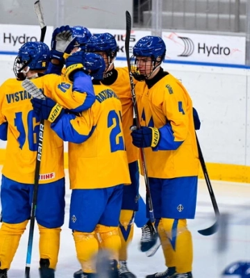 Україна посіла друге місце у дивізіоні 1А на юнацькому чемпіонаті світу з хокею