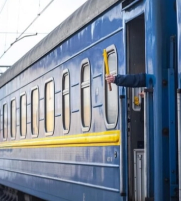 З&#039;єднає Коломию, Івано-Франківськ, Львів і Луцьк: «Укрзалізниця» запускає новий потяг